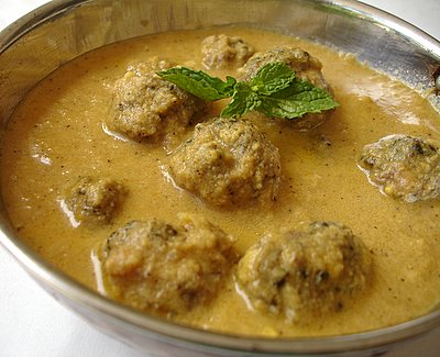 kaccha_kofta_curry.JPG