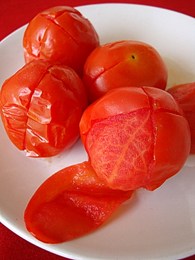 blanched-tomatoes
