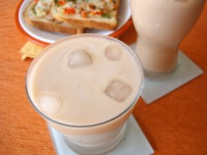 chikoo milkshake recipe in hindi chikoo milkshake recipe in hindi