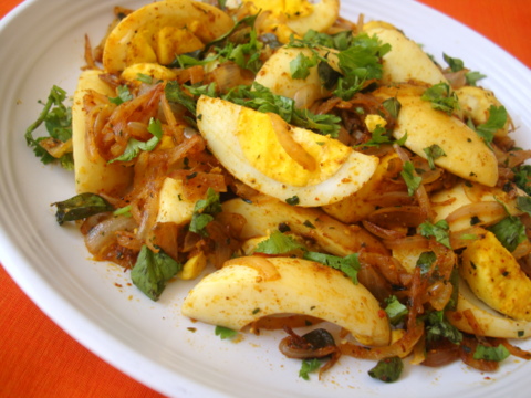 Featured image of post How to Make Boiled Egg Recipes For Dinner Indian