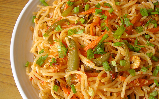 Indo Chinese Food ~ Schezwan Vegetable Noodles