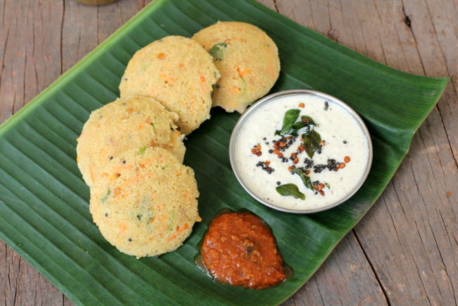 Idli made from oats is dietary, rich in fiber, will be beneficial for health.