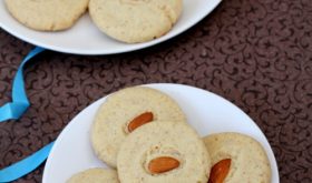 almond cookies