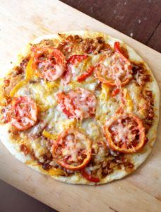 tomato pizza