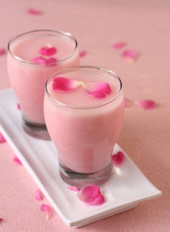 przepis na mleko różane