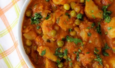 banarasi aloo matar