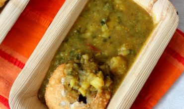 aloo ki sabzi with kachori