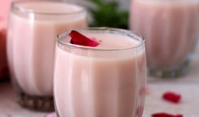 gulkand milkshake