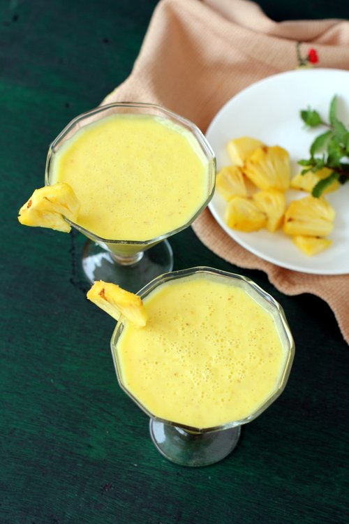 Virgin Pina Colada with Coconut Milk