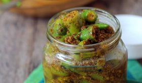 green chilli pickle